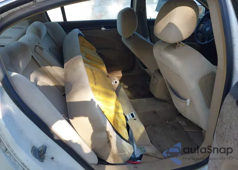 2011 Buick Lucerne Cx из США, поврежденный, VIN 1G4HA5EM6BU147052